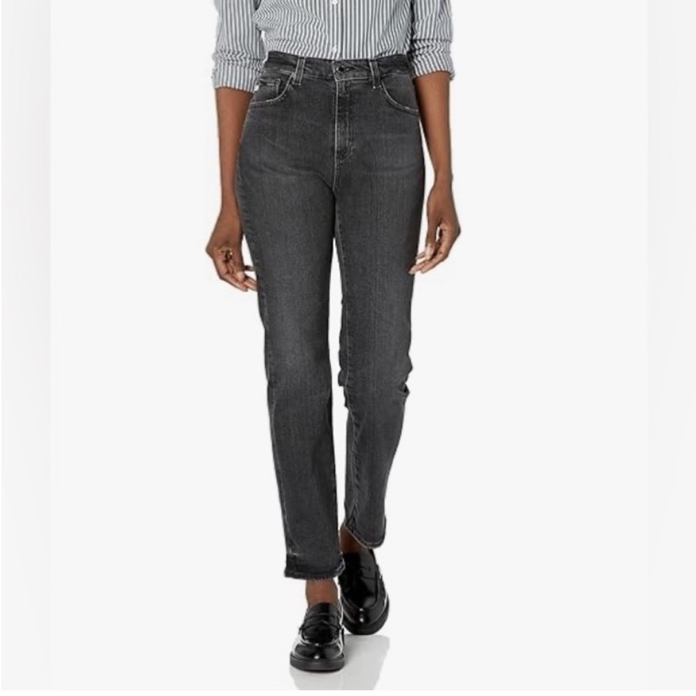 AG-ed Denim Saige High Rise Straight in 10yr Bonfire Size 29